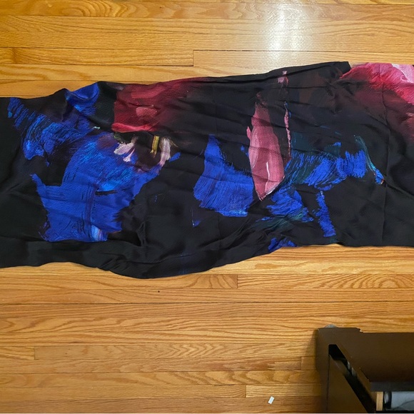 💕HOST PICK💕 Ted Baker Impressionist Bloom Cape Scarf - Picture 13 of 16